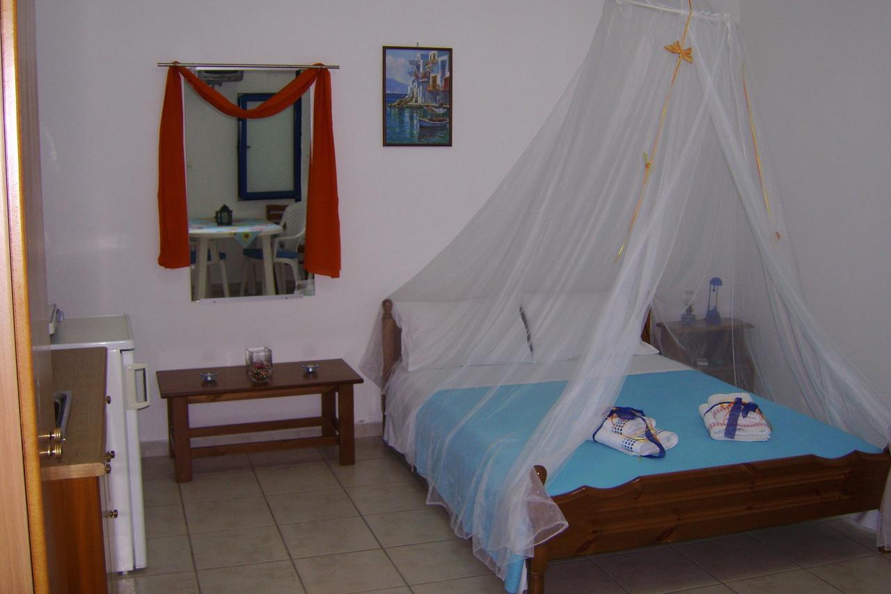 Studios Avra Akhladherí Extérieur photo